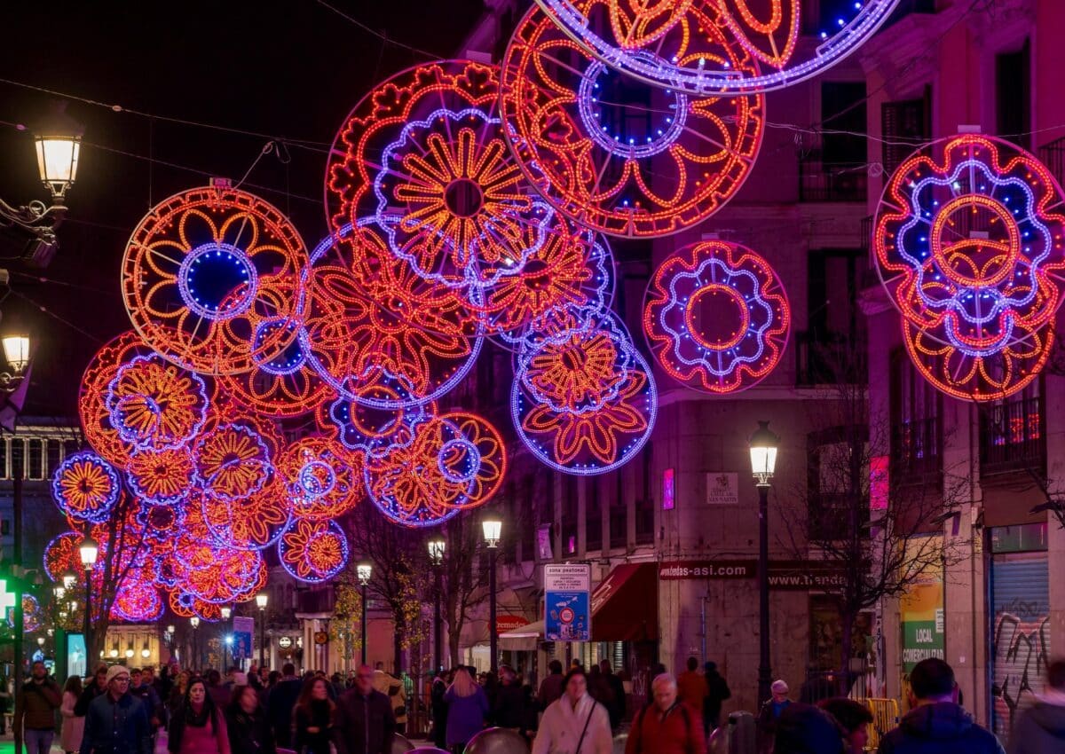 iluminação especial em homenagem ao Outubro Rosa | vluzbrasil